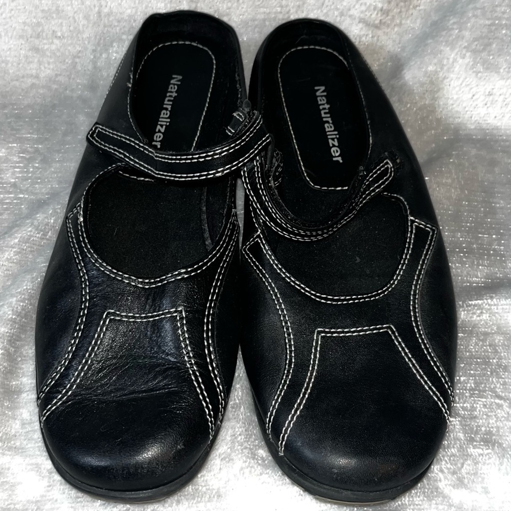 Naturalizer Mary Janes Mules Women’s 7 M Black Leather Slip-on Shoes Adj. Strap